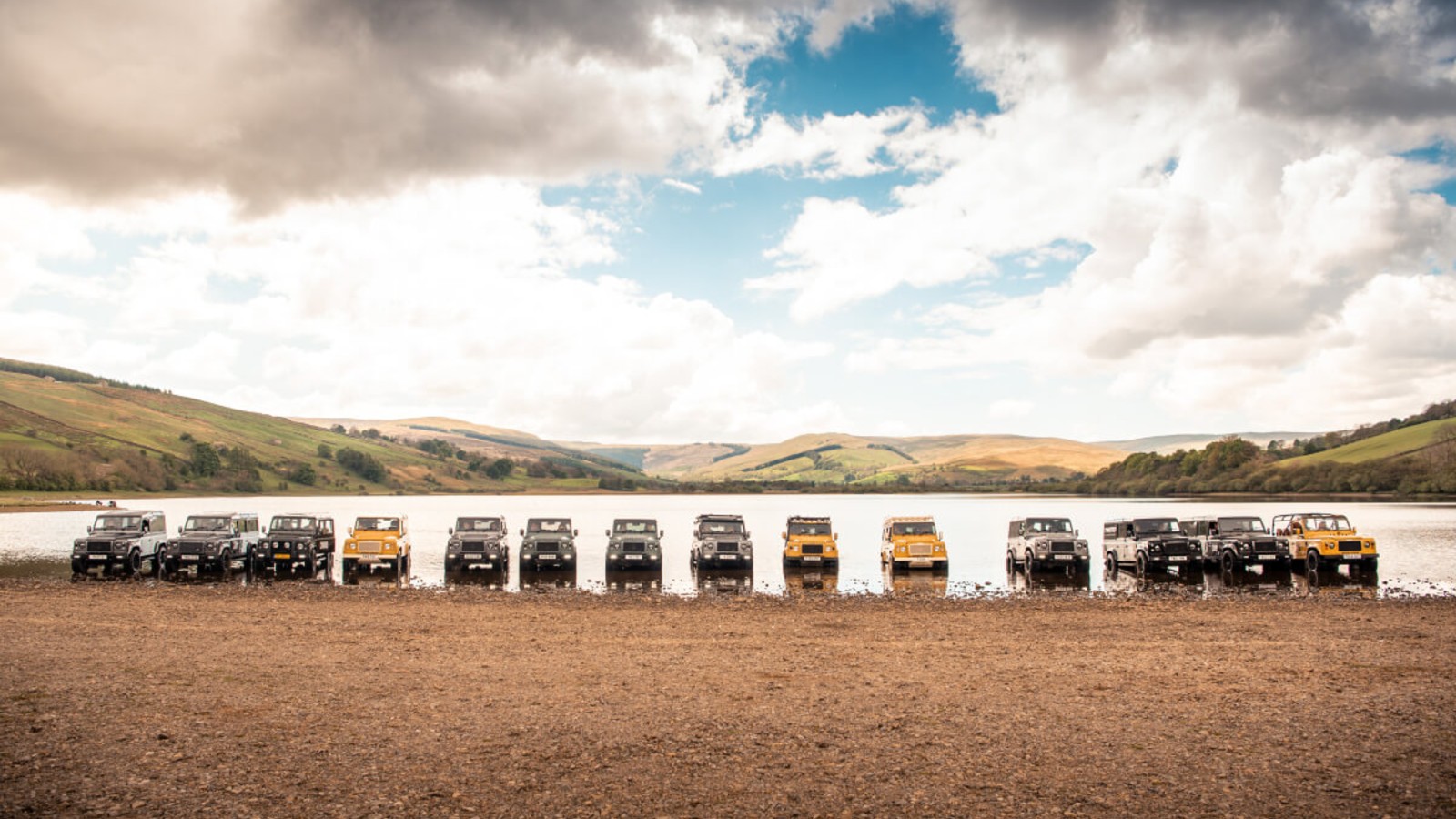 240 Land Rover Defender