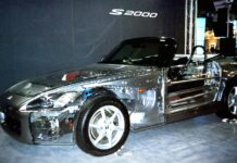 Honda hizo uno de los mejores roadster que se han fabricado jamás, pero un día construyó una unidad muy rara y única: el Honda S2000 transparente Honda S2000 transparente