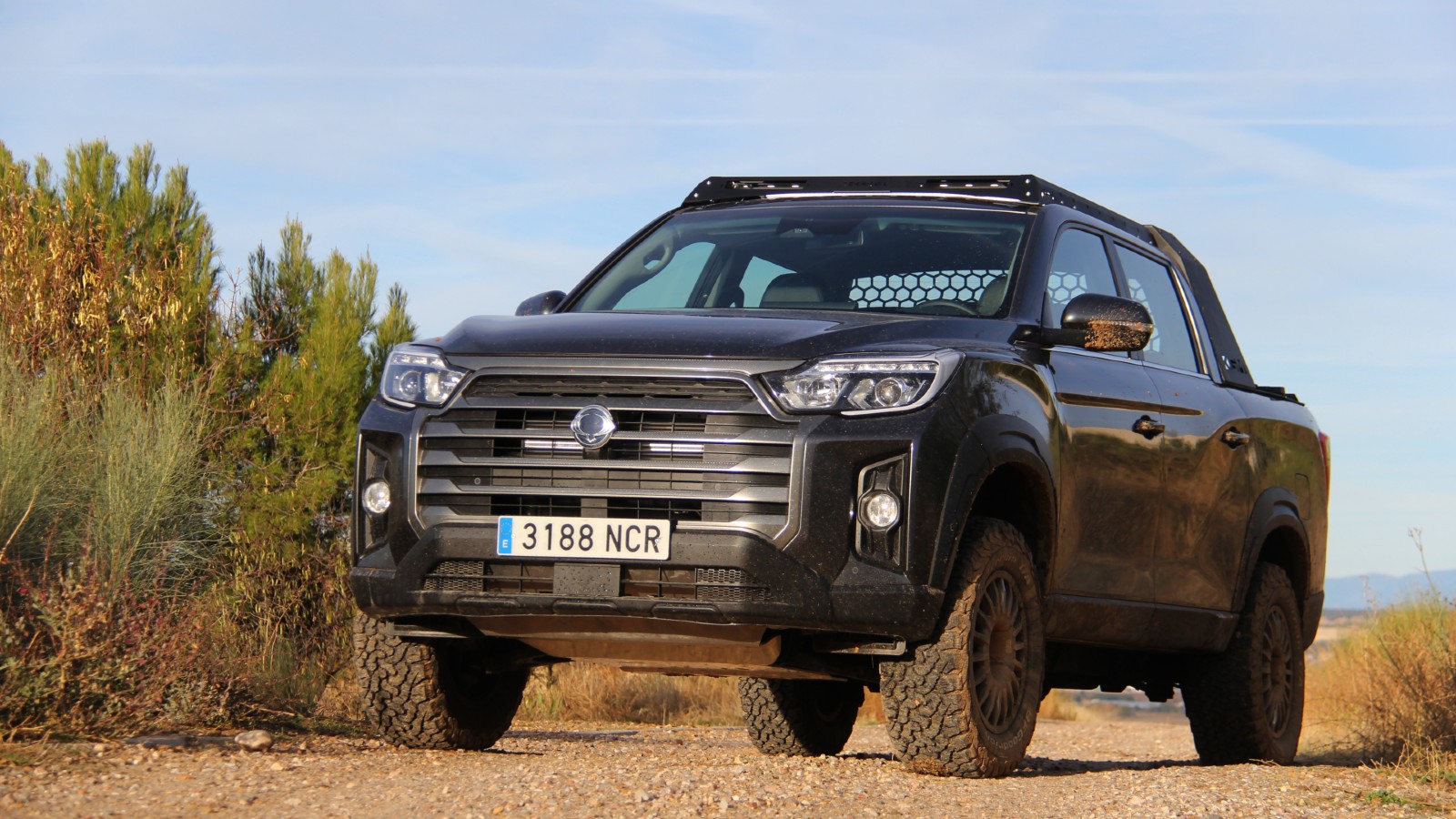 KGM lanza en España paquetes con especificaciones off-road todoterrenos