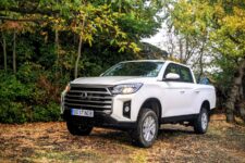 KGM lanza en España paquetes con especificaciones off-road todoterrenos