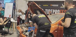 Los mejores mecánicos de España, Javier Sendín e Iván Martín, consiguen arrancar un Mitsubishi Lancer Ralliart que llevaba 333 días parado e inundado por la DANA en Valencia Mitsubishi Lancer Ralliart inundado por la DANA