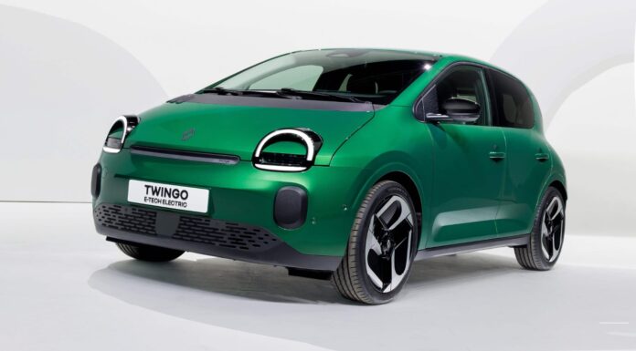 Renault Twingo E-Tech 2026, regresa el urbano de los 90 convertido en un coche eléctrico para pelear con el BYD Dolphin Surf Renault Twingo E-Tech 2026