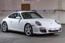 Subastan Porsche 911 James May