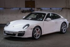 Subastan Porsche 911 James May