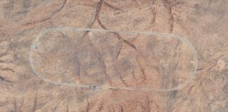 Este circuito de pruebas está en Sudáfrica y permaneció oculto durante casi 20 años hasta que se ha localizado en Google Earth Circuito de pruebas Sudáfrica