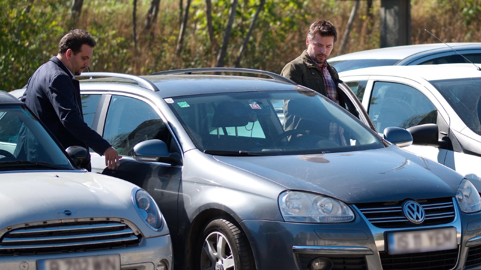 Evitar descarga estática coche