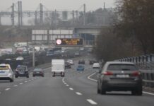 La M30 de Madrid, entre las diez carreteras con más tráfico de Europa en Navidad según un estudio M30 Madrid carretera con más tráfico Navidad