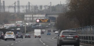 La M30 de Madrid, entre las diez carreteras con más tráfico de Europa en Navidad según un estudio M30 Madrid carretera con más tráfico Navidad