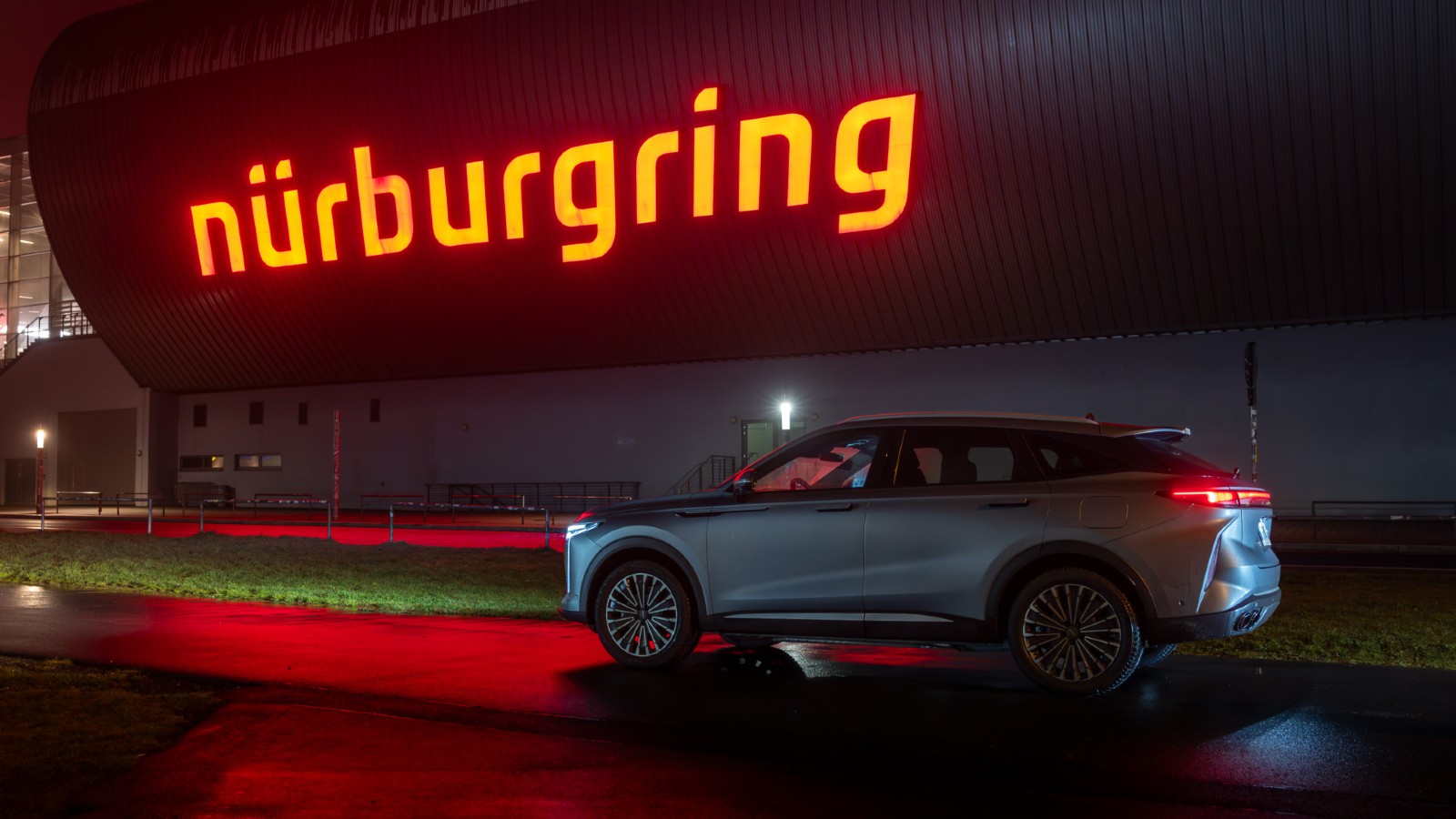 Omoda 9 SHS Madrid Nürburgring