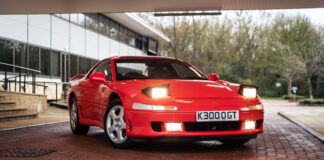 Un tribunal revoca una indemnización de 1.000 millones de dólares a un conductor que quedó paralítico tras un accidente con un Mitsubishi 3000GT. Ahora hay que repetir el juicio Tribunal revoca indemnización conductor Mitsubishi 3000GT