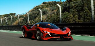 Apollo Evo, el hiperdeportivo construido sin normas de circulación y con motor V12 de Ferrari Apollo Evo