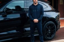 Fernando Alonso Aston Martin DBX S