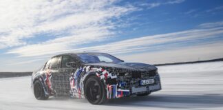 Sistemas con cuatro motores, potencias de cuatro dígitos, simulación de marchas… todo lo que sabemos del futuro BMW M3 eléctrico que llegará en 2027 BMW M3 eléctrico
