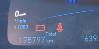 Encuentran un Bugatti Chiron con casi 176.000 kilómetros, pero hay una razón BUgatti Chiron con casi 176.000 kilómetros.