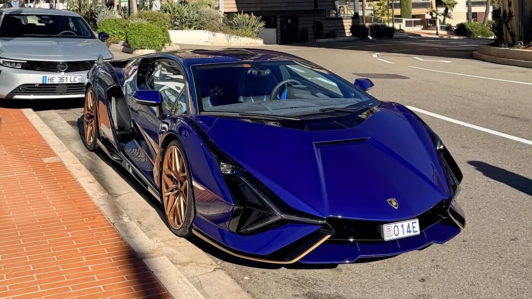 Lamborghini Sian por Mónaco