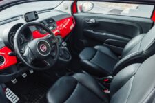 Fiat 500 Ferrari Dealer Edition