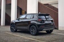 Jeep Avenger Black Edition