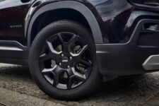 Jeep Avenger Black Edition