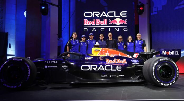 El CEO de Ford, Jim Farley, responde a las críticas del CEO del equipo de Cadillac, Dan Towriss, durante la presentación de la nueva decoración de Red Bull F1: “Es ridículo” Jim Farley responde a Dan Towriss