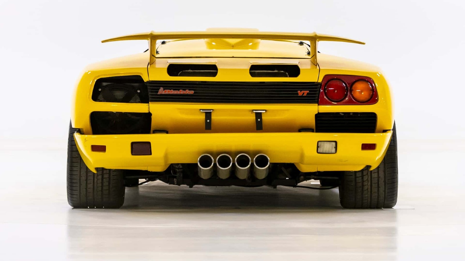 Lamborghini Diablo motor W16