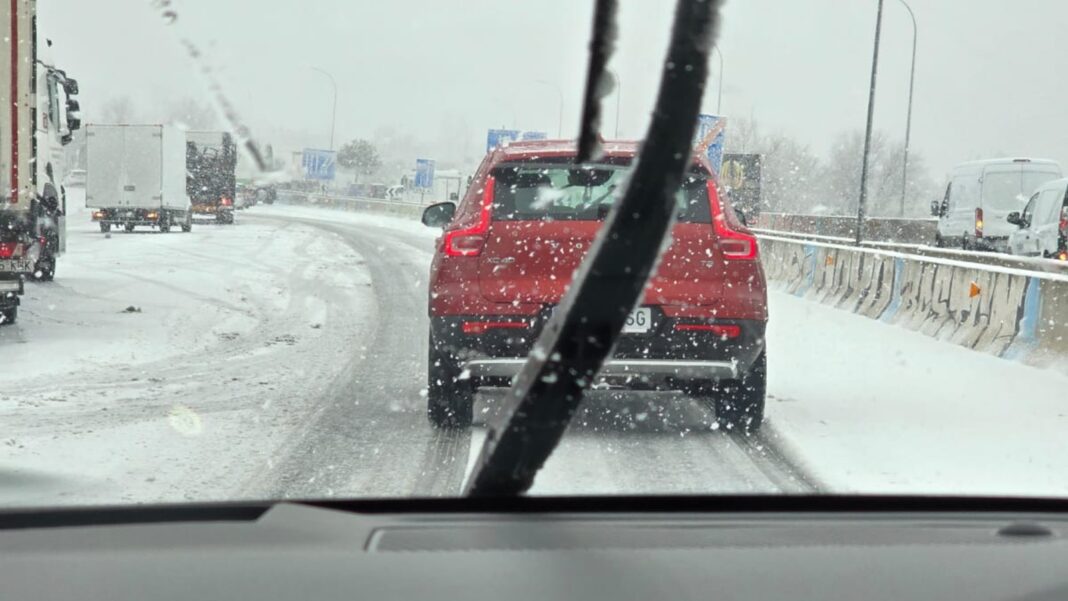 No debes hacer al conducir con nieve y hielo