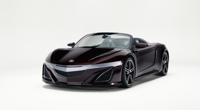 Ponen a subasta el Acura NSX Roadster Concept que condujo Tony Stark en Los Vengadores por una buena causa Subasta Acura NSX Roadster Concept