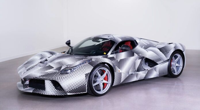 A subasta uno de los prototipos que se utilizaron para desarrollar el Ferrari LaFerrari Subasta prototipo Ferrari LaFerrari