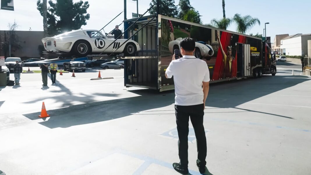 entrega-ferrari-250-gto-32-3-millones-de-euros-al-rey-de-los-relojes-de-lujo-con-la-mayor-coleccion-de-ferrari