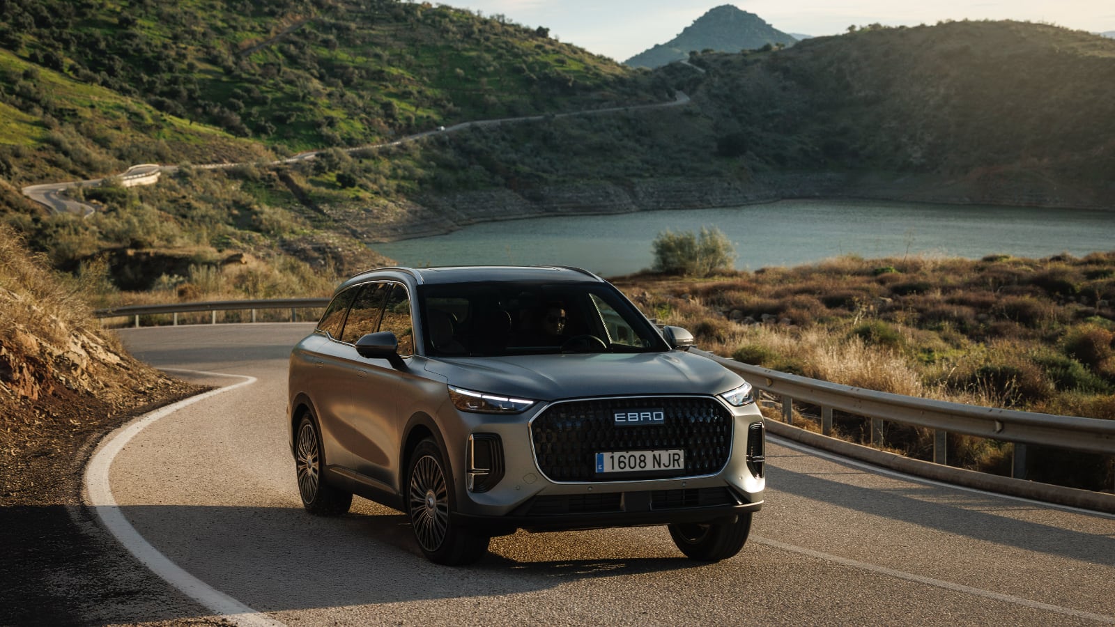 prueba del Ebro S900 PHEV 4X4