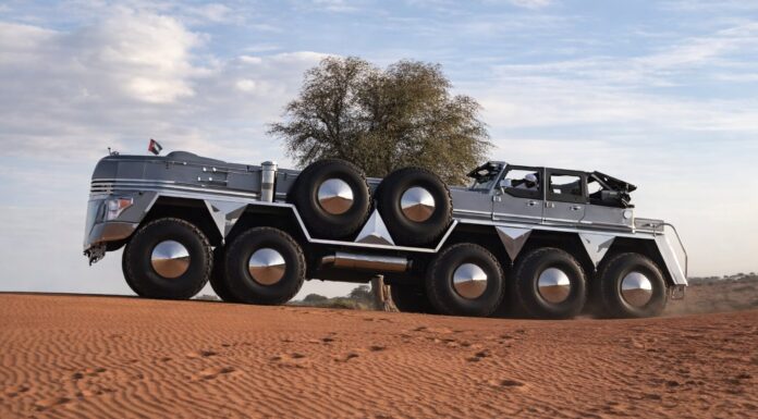 Este camión con diez ruedas se llama Dhabiyan y es una mezcla entre un Jeep Wrangler, un Ford Super Duty y un Dodge Charger camión con diez ruedas Dhabiyan