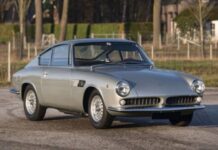 Hubo un día en que Ferrari creó un motor de tan solo cuatro cilindros, 1.032 cc y 91 CV que derivaba del 3.0 V12 Ferrari con motor de cuatro cilindros