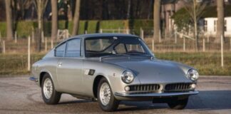Hubo un día en que Ferrari creó un motor de tan solo cuatro cilindros, 1.032 cc y 91 CV que derivaba del 3.0 V12 Ferrari con motor de cuatro cilindros