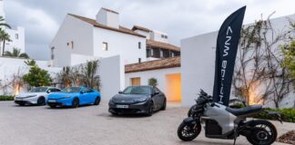 Honda muestra la WN7 2026, su primera moto eléctrica, en la presentación del nuevo Prelude Honda WN7 2026 Honda Prelude