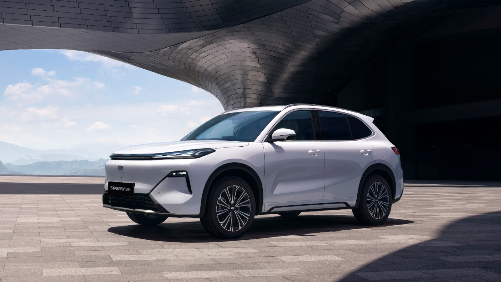 Madrid Geely Starray EM-i Geely E5