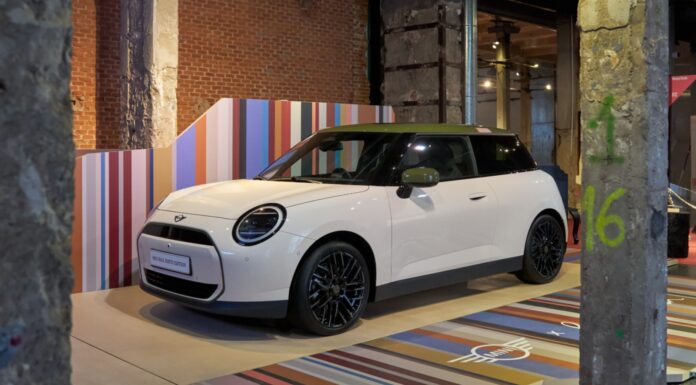 Mini x Paul Smith, nueva edición limitada que reafirma la relación entre la marca y el diseñador británico presentada en el Madrid Design Festival 2026 Mini x Paul Smith