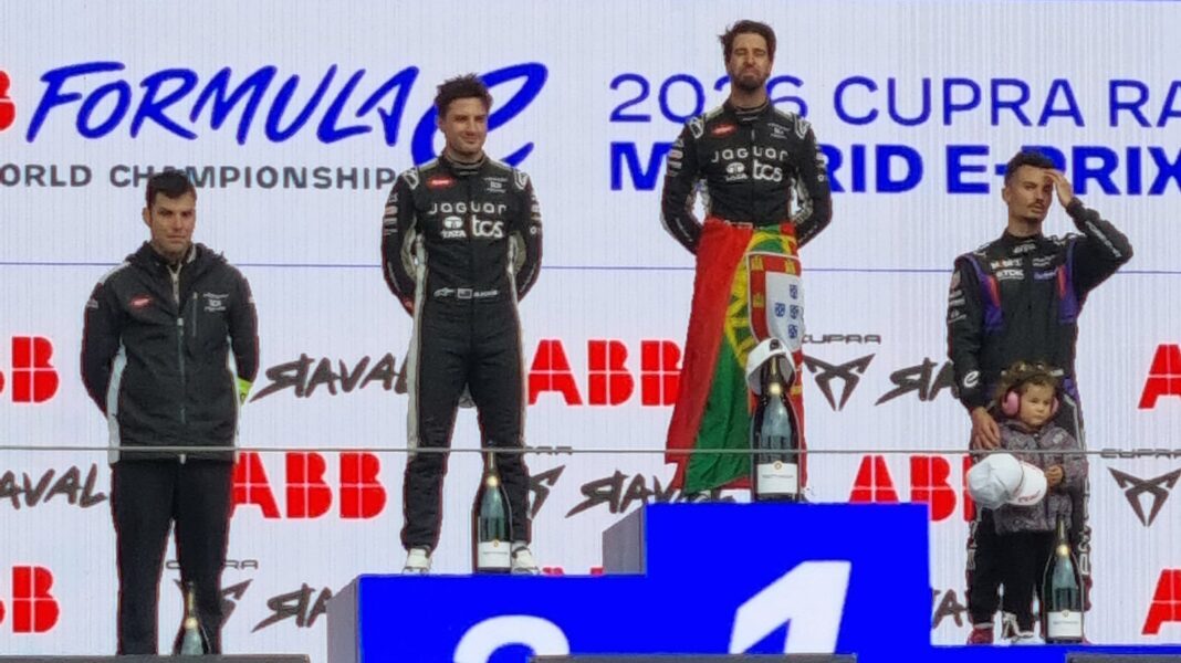 podio del Fórmula E Cupra Raval en Madrid