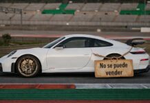 Un hombre paga 250.000 euros por un nuevo Porsche 911 GT3 y descubre que fue utilizado como vehículo de formación para técnicos