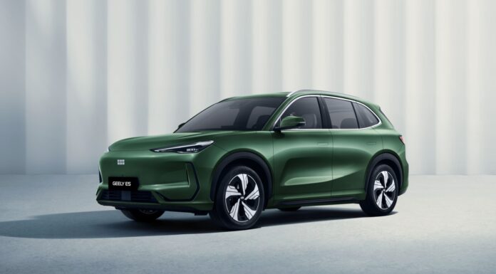 Los nuevos Geely Starray EM-i y Geely E5 ya tienen precios en España. La marca china se prepara para asaltar el mercado español Precios Geely Starray EM-i y Geely E5