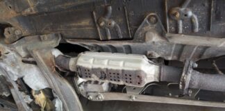 Este elemento en el catalizador de tu coche cuesta casi 9.000 euros los 28,34 gramos y es vital Rodio catalizador