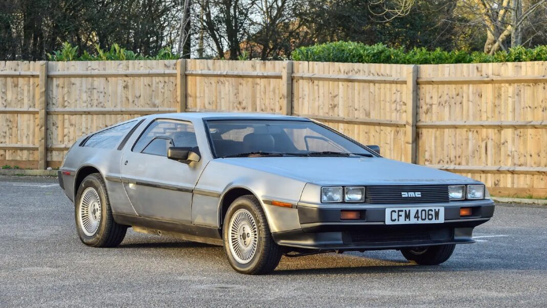 Subasta DeLorean DMC-12 restaurado