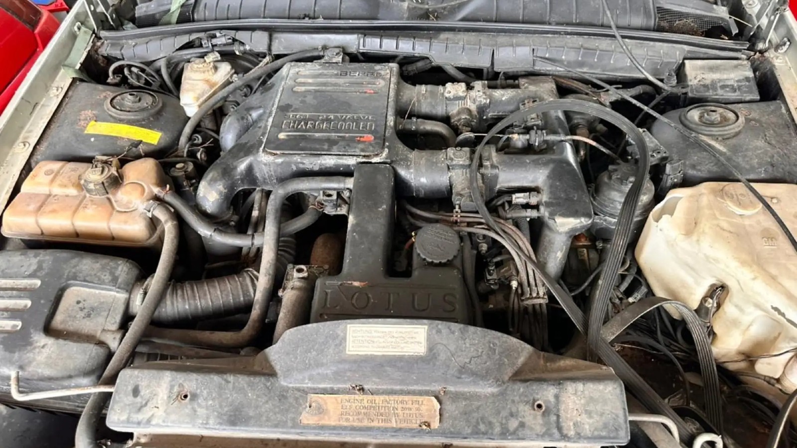 Subasta Vauxhall Lotus Carlton Sultán Brunéi