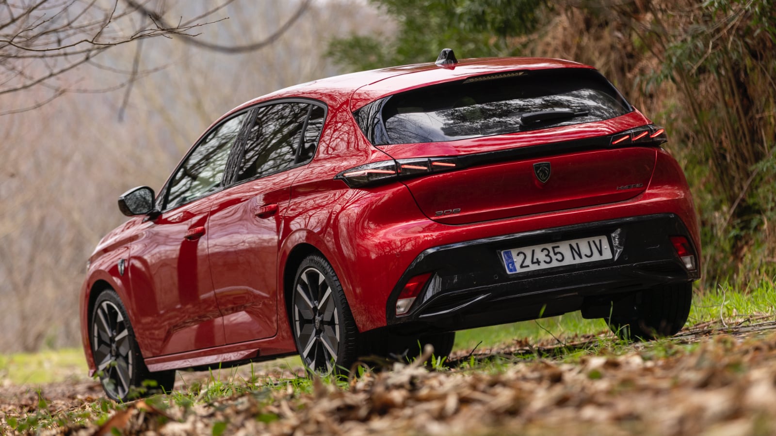 tres cuartos trasero del nuevo Peugeot 308 2026