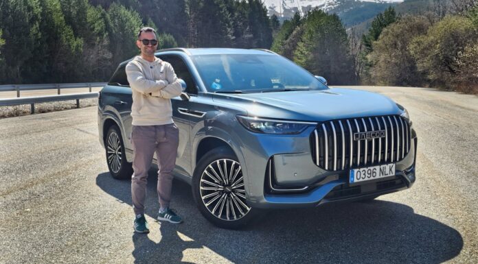 PRUEBA en VÍDEO del Jaecoo 8 SHS