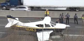 Una avioneta aterriza en una autopista en Estados Unidos: “Fue un milagro de Pasqua” Avioneta aterriza en una autopista en Pensilvanya