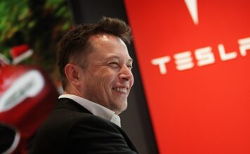 Elon Musk dona un millón de dólares para la conservación del patrimonio histórico de Roma Elon Musk dona un millón a Roma