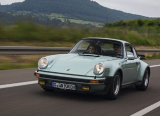 Jan Kalmar, fundador de Kalmar Automotive, dice lo que piensa sobre los Porsche 911 clásicos: “Son una mierda” Kalmar sobre los Porsche 911 clásicos