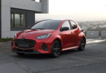 Mazda2 Hybrid 2026, ligero rediseño y mejoras de equipamiento para el utilitario japonés Mazda2 Hybrid 2026