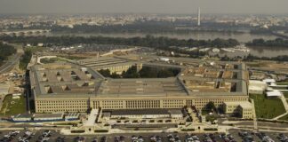 El Pentágono quiere que los fabricantes de coches construyan menos automóviles y más armas Pentágono quiere que los fabricantes de coches construyan menos automóviles y más armas