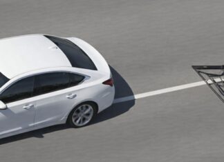 La Policía utiliza un coche especial para ‘cazar’ a un sospechoso tras media hora de persecución, pero la operación termina en tragedia