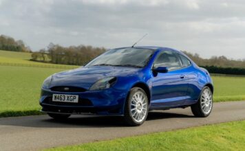 A subasta un raro Ford Racing Puma del 2000 del que solamente se construyeron 500 unidades Subasta Ford Racing Puma
